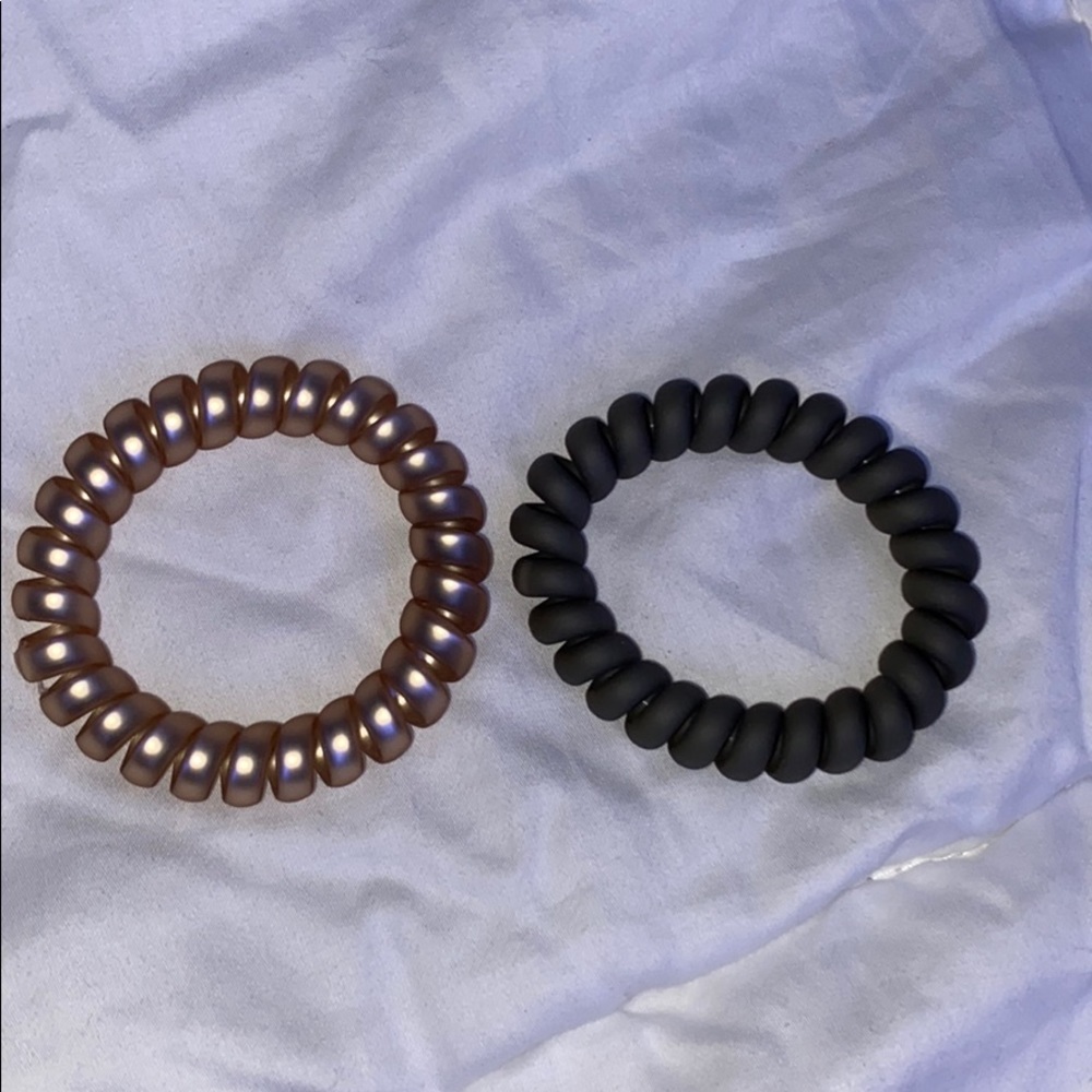 2 Hair Ties/Bracelets